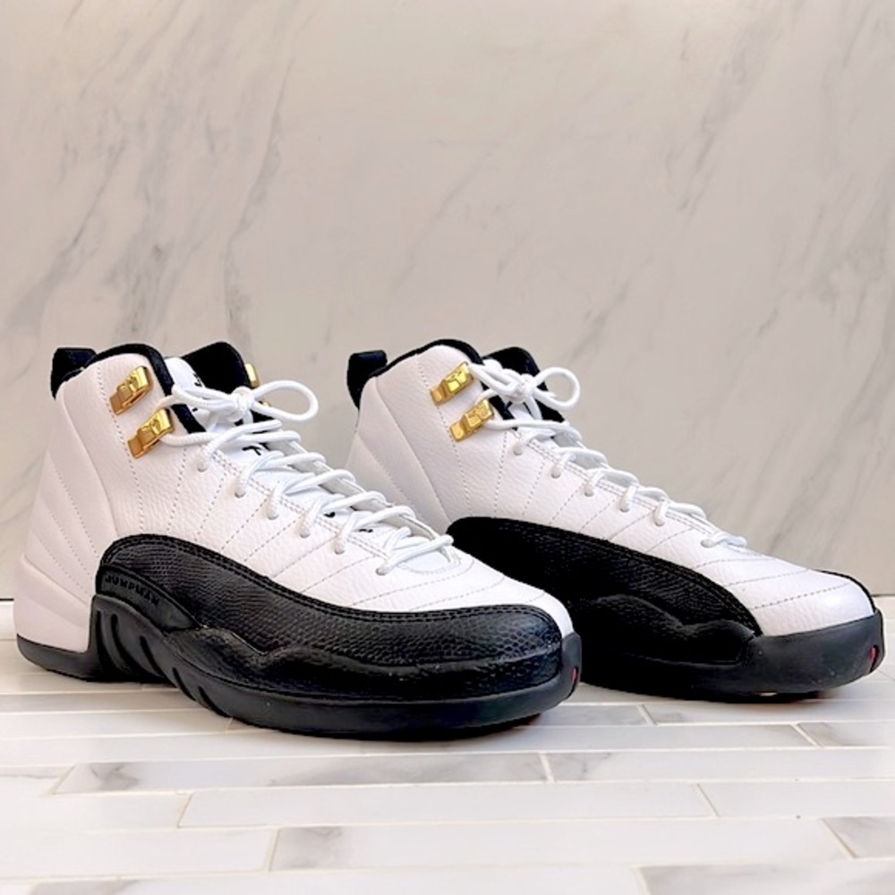 Nike Air Jordan 12 Retro Taxi Size 5